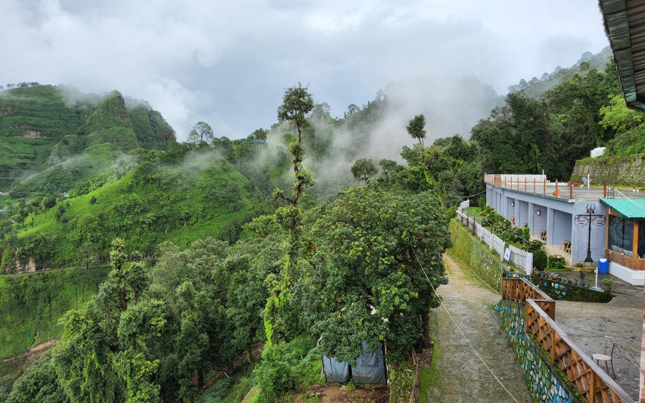 Shiva Valley Resort Kokhliyal Gaon ภายนอก รูปภาพ