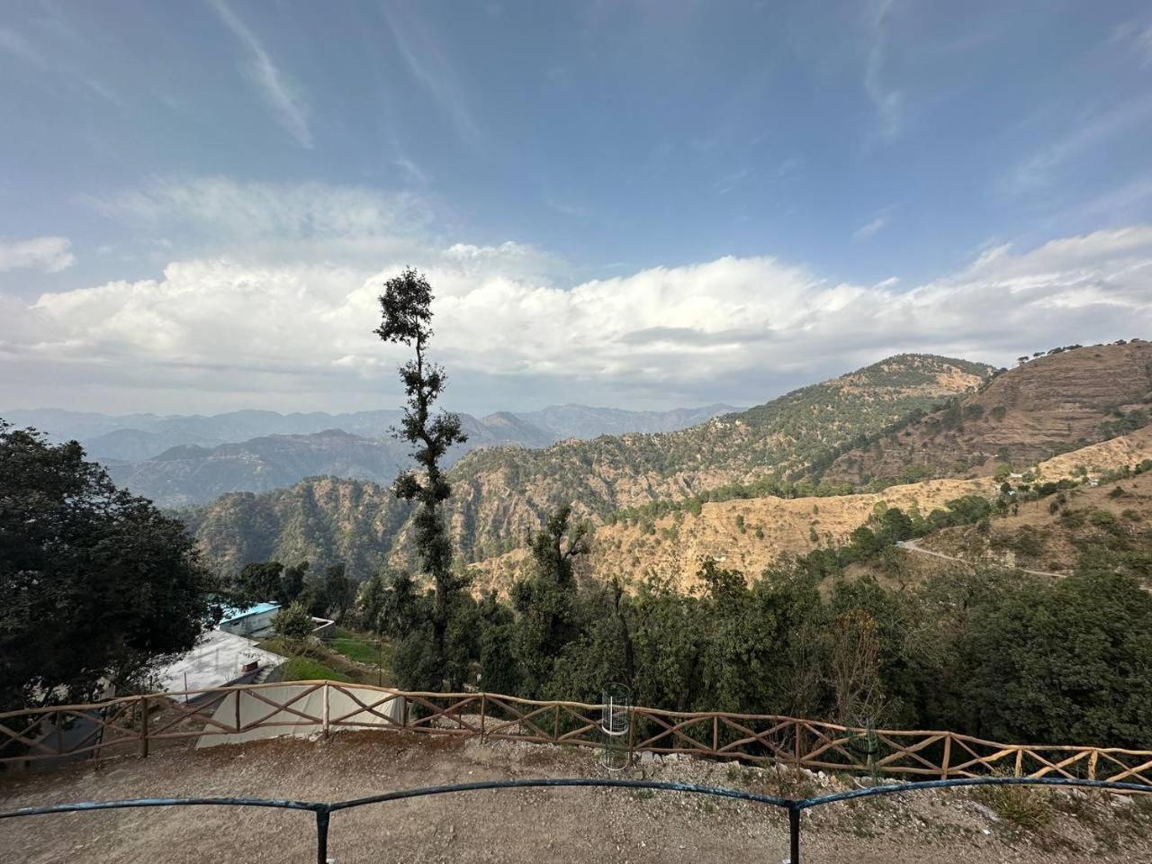 Shiva Valley Resort Kokhliyal Gaon ภายนอก รูปภาพ