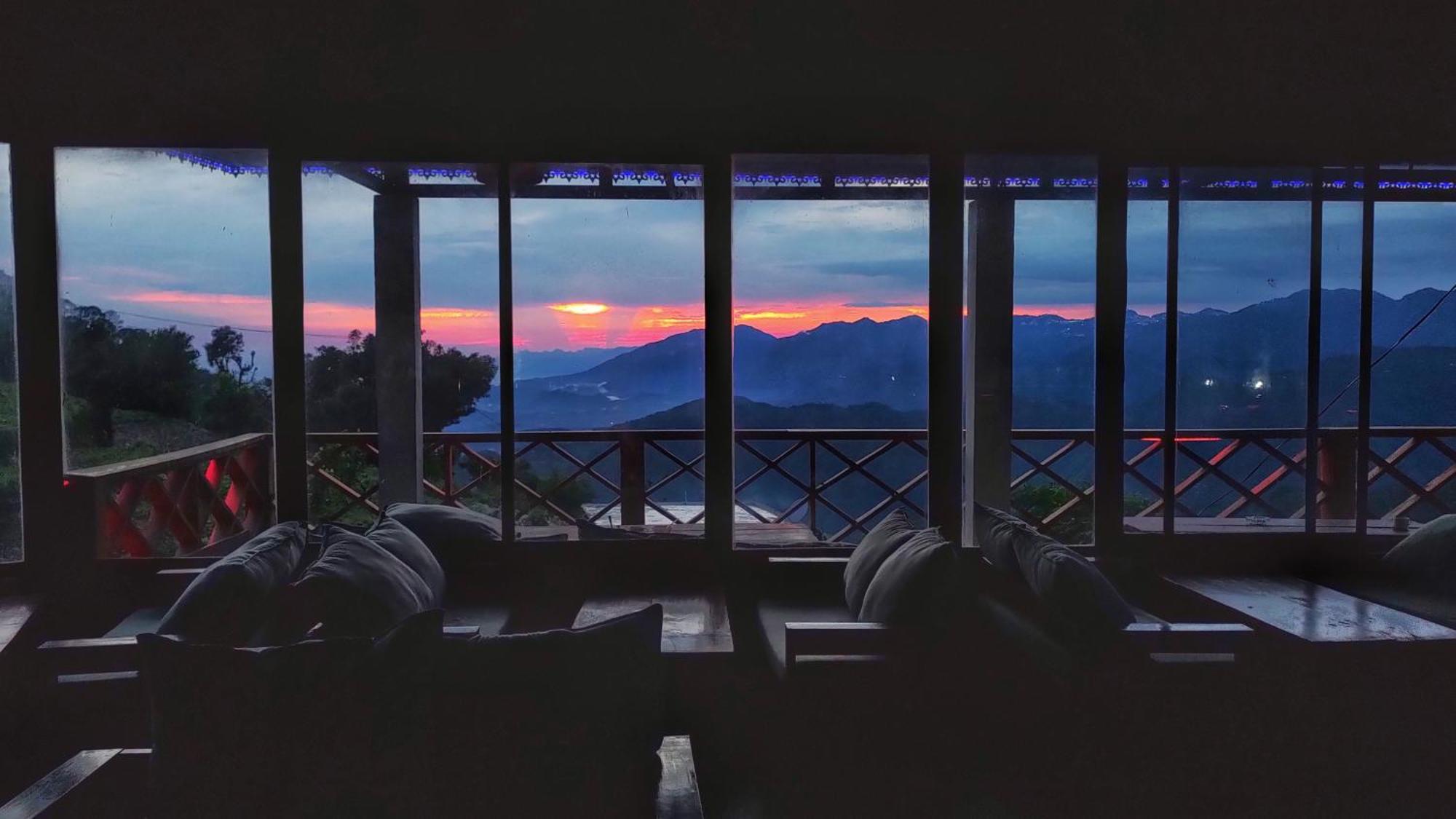 Shiva Valley Resort Kokhliyal Gaon ภายนอก รูปภาพ
